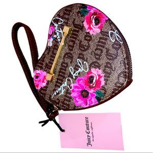 Juicy Couture Heart shaped brown and pink zipper closure wristlet NWT